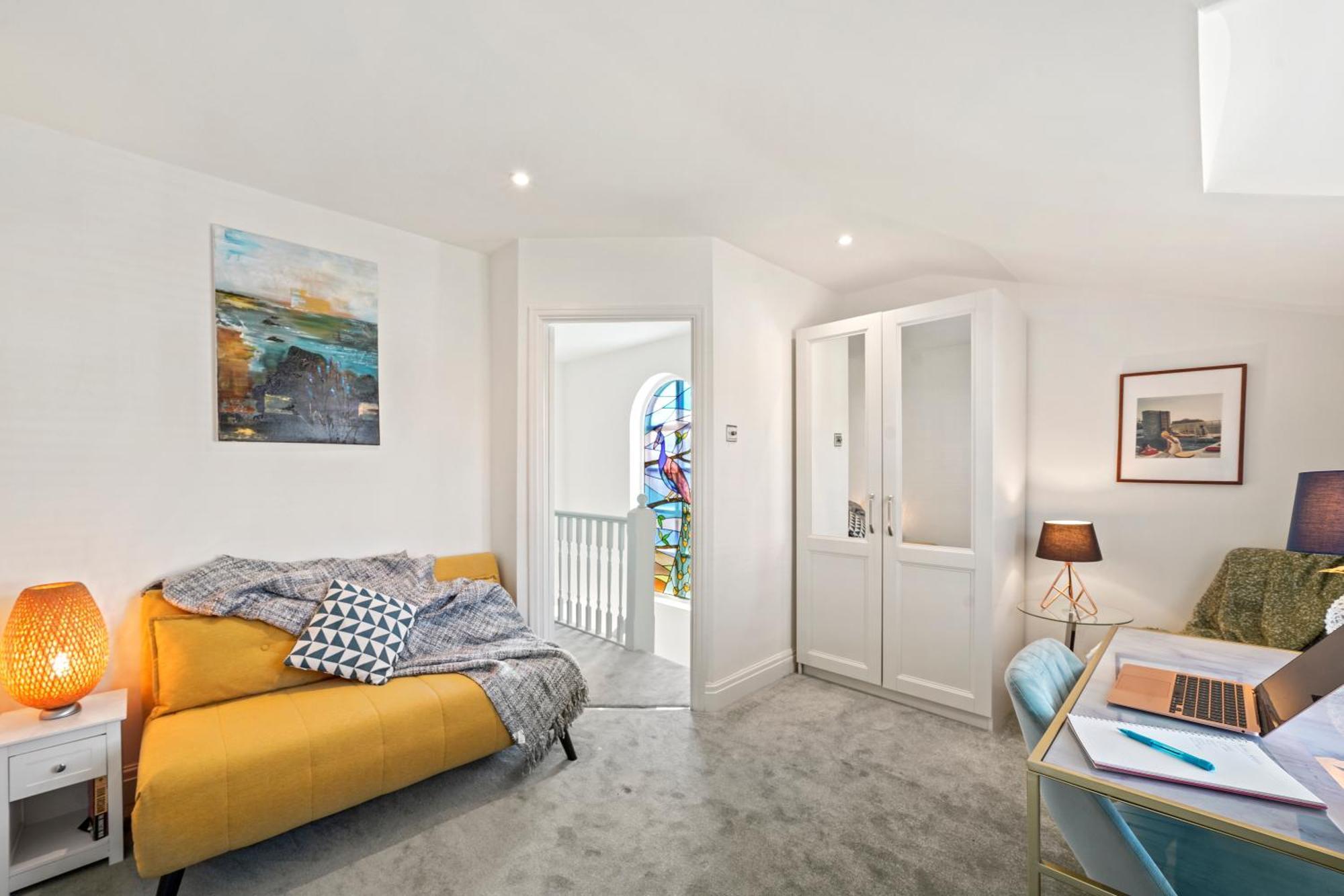 3 Bedroom Mews Home - Clapham Common - Free Private Parking - Sleeps 5 - Newly Refurbished - Sweetpea & Pillow Properties Londres Exterior foto